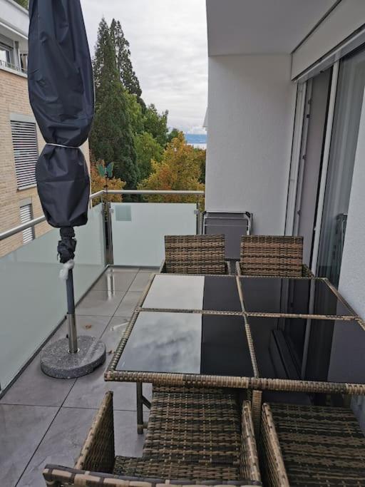 Wohnen Direkt Am Uferpark Mit Grossem Balkon Und Seeblick FDH Dış mekan fotoğraf
